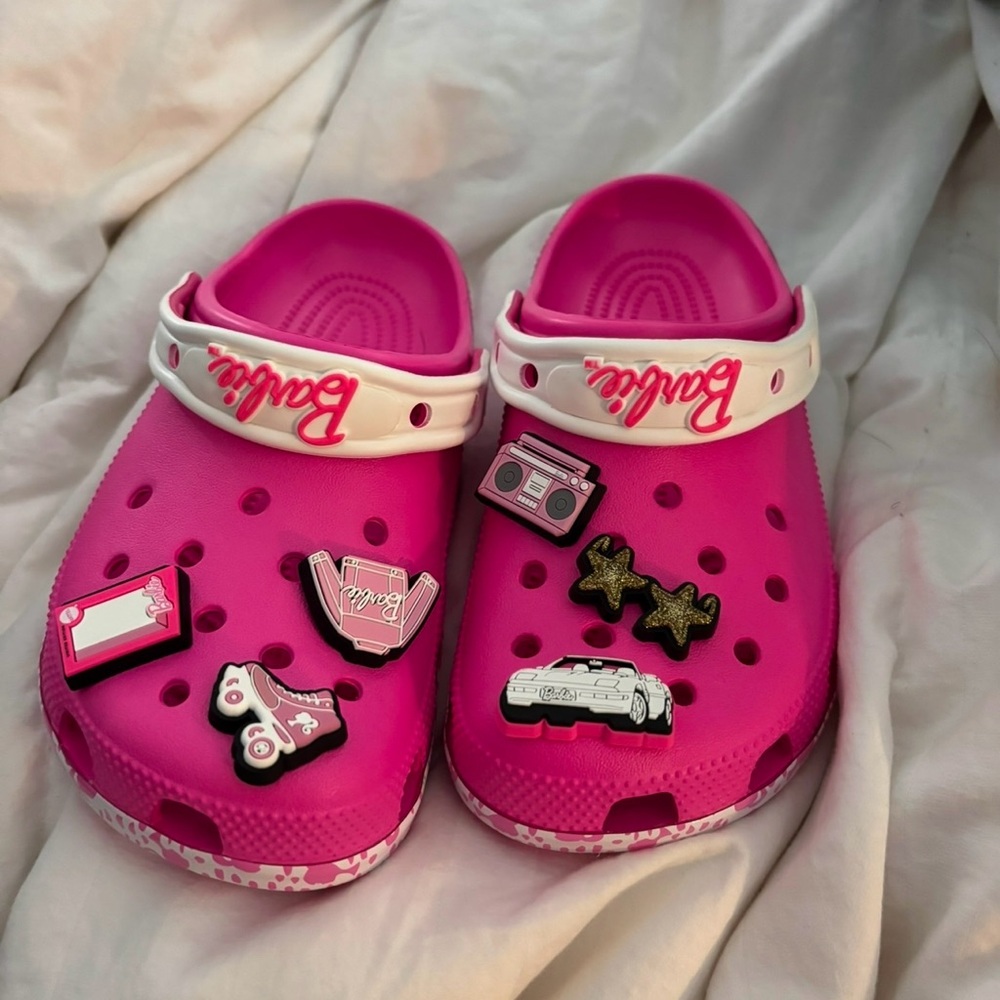 Barbie crocs